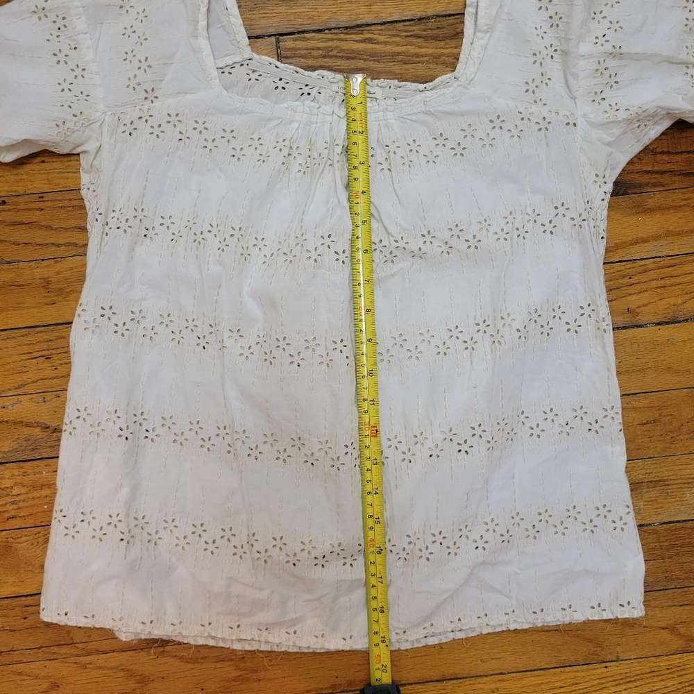 J.Crew Vintage White Eyelet Peasant Top M Cottagecore Boho Victorian Inspired - Picture 5 of 5